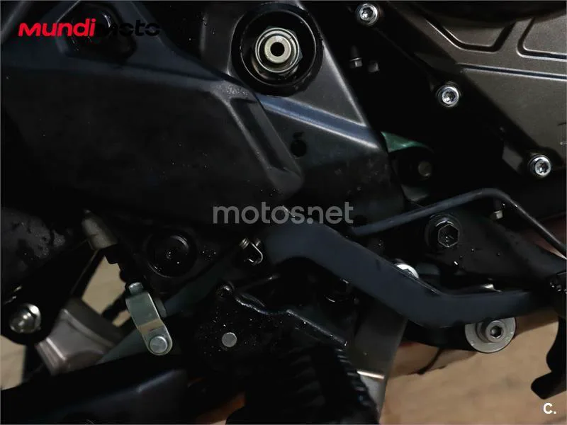Suzuki V-Strom 800 – Vista 17