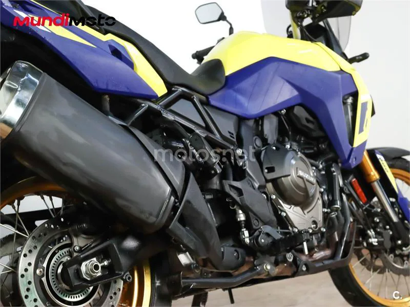 Suzuki V-Strom 800 – Vista 4