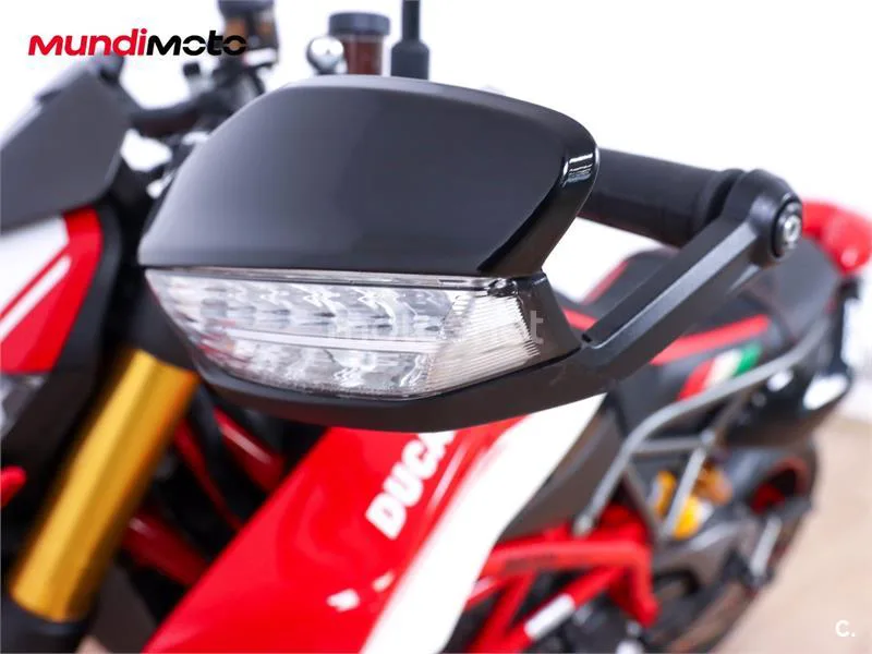 Ducati Hypermotard – Vista 13