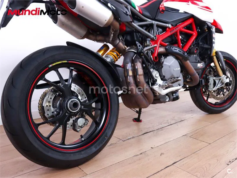 Ducati Hypermotard – Vista 4