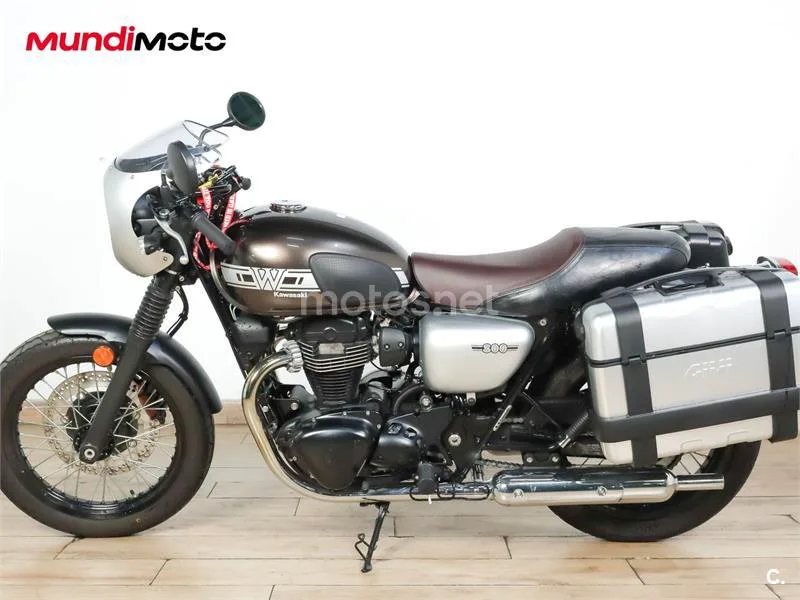 Kawasaki W800 – Vista 6