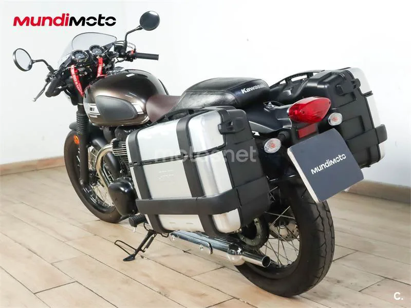 Kawasaki W800 – Vista 8