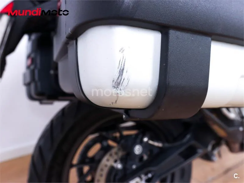 Triumph Tiger 900 – Vista 14