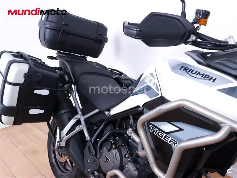 Triumph Tiger 900 – Vista 28