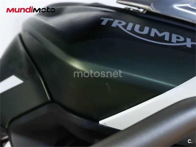 Triumph Tiger 900 – Vista 19