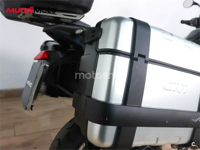 Triumph Tiger 900 – Vista 25
