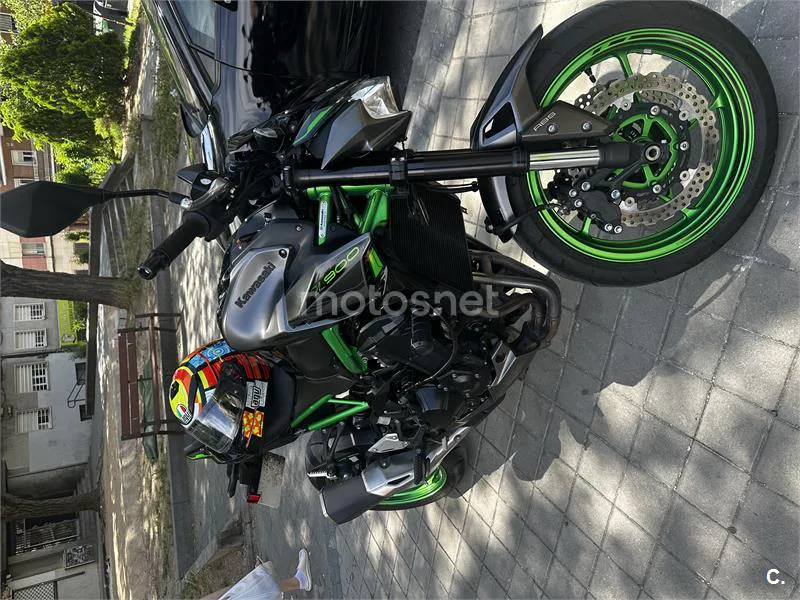 Kawasaki Z900 – Vista 2