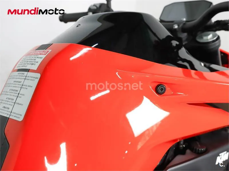KTM 790 – Vista 17