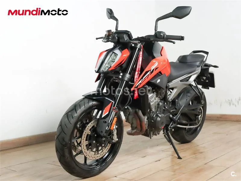 KTM 790 – Vista 7