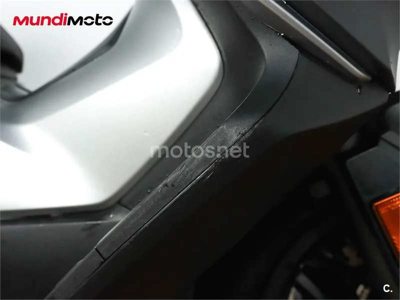 Honda Forza – Vista 29