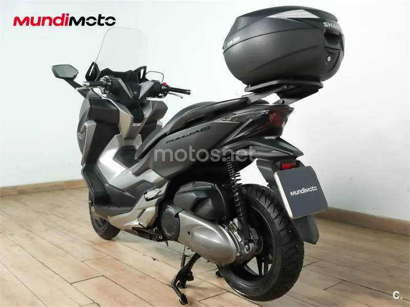 Honda Forza – Vista 8