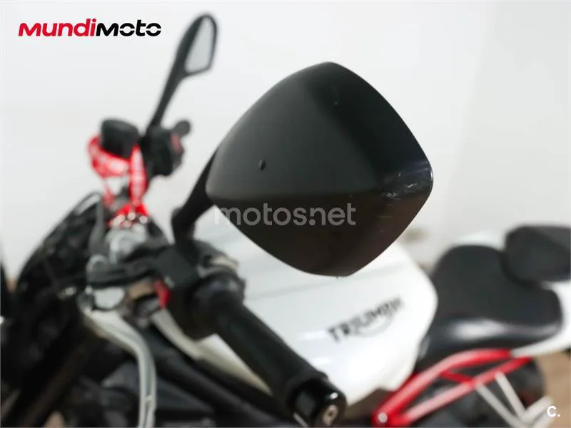 Triumph Street Triple – Vista 17