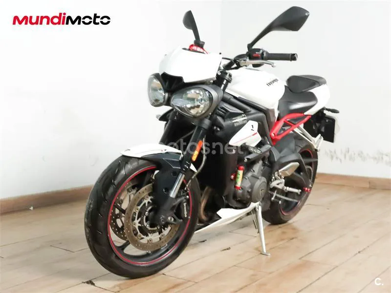 Triumph Street Triple – Vista 7