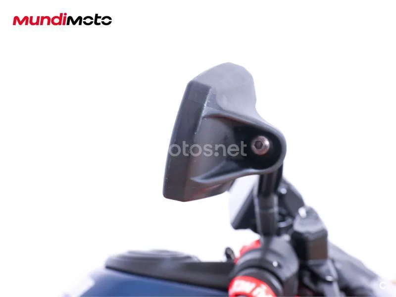 KTM 125 – Vista 17