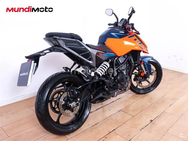 KTM 125 – Vista 3