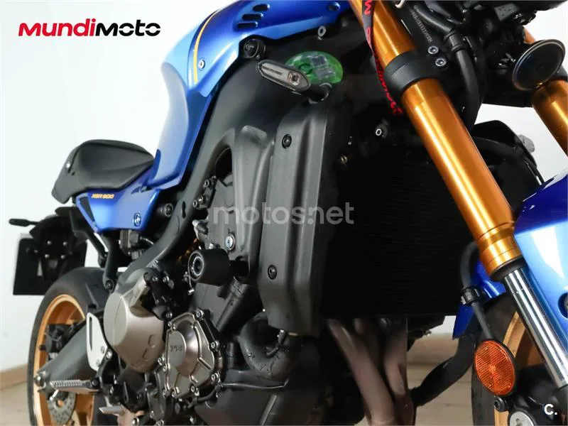 Yamaha XSR 900 – Vista 14