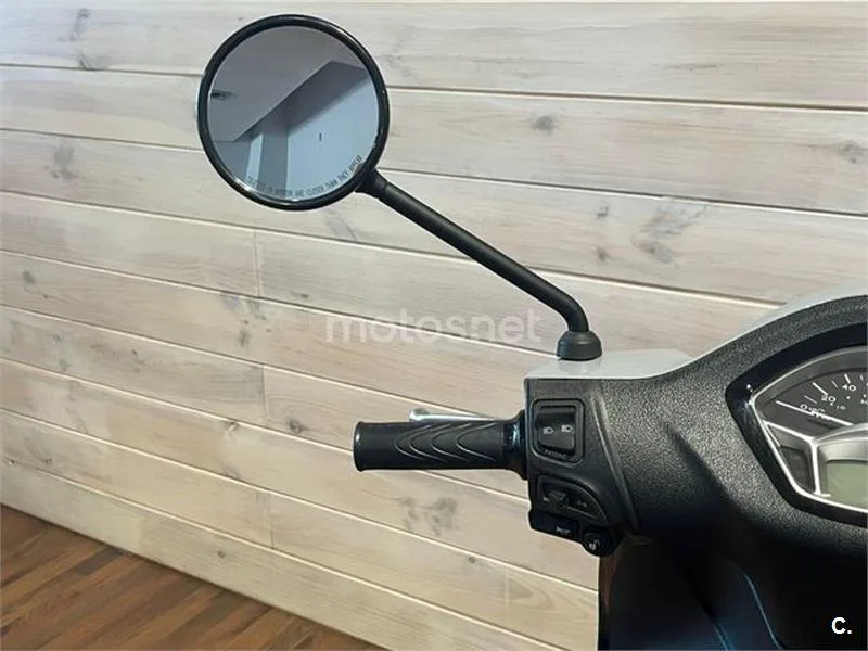 Piaggio Liberty – Vista 11