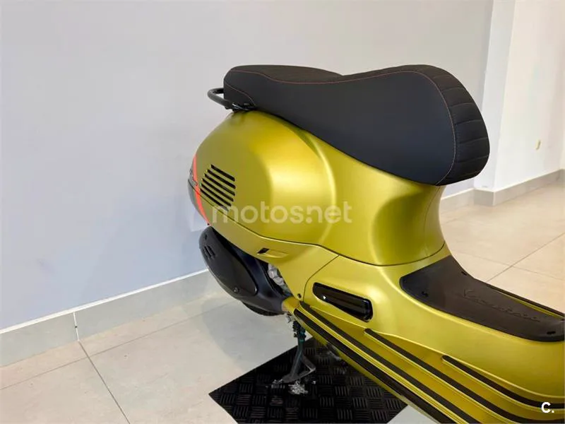 Vespa GTS 300 – Vista 5