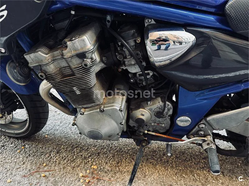 Suzuki Bandit 600 S – Vista 2