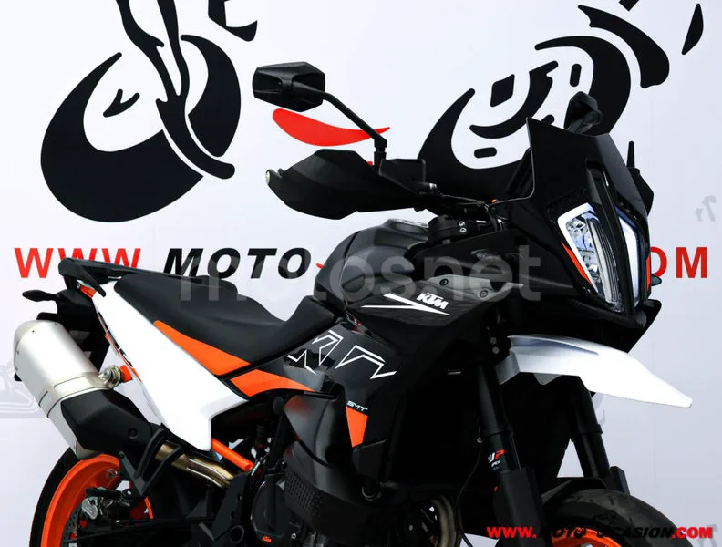 KTM 890 – Vista 4