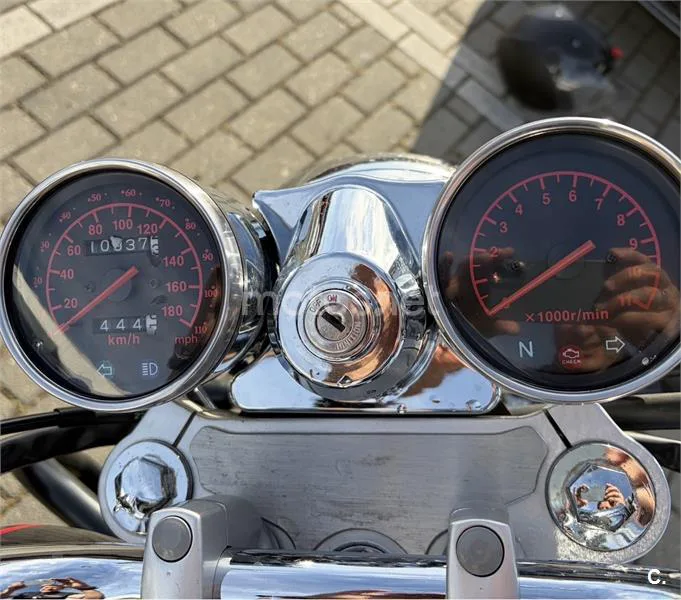 Daelim Roadwin 125R FI – Vista 3