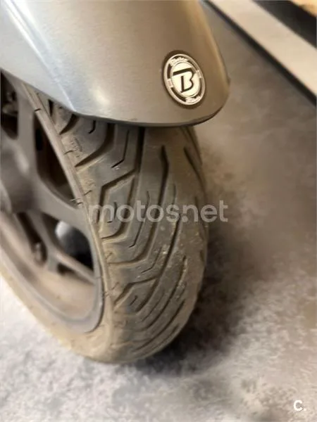 Honda PCX 125 – Vista 13