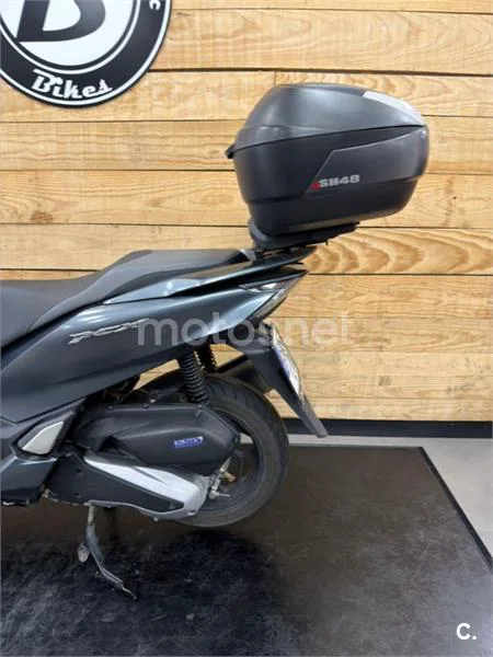 Honda PCX 125 – Vista 19