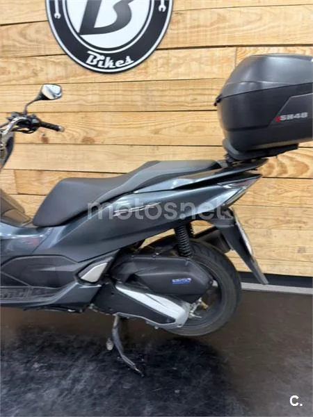 Honda PCX 125 – Vista 20