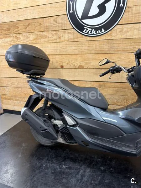 Honda PCX 125 – Vista 8