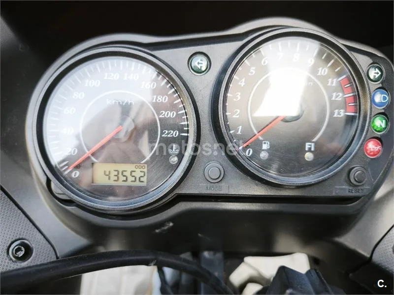 Kawasaki ER-6F – Vista 9