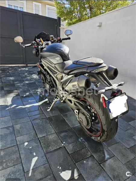 Triumph Speed Triple – Vista 7