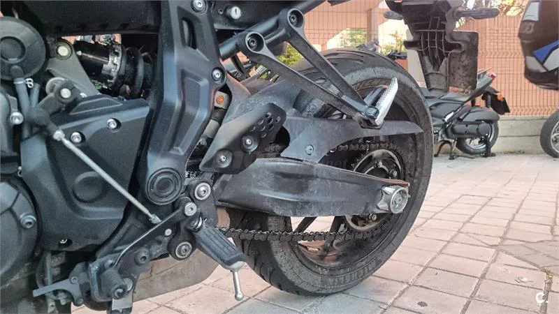 Yamaha MT-09 – Vista 5