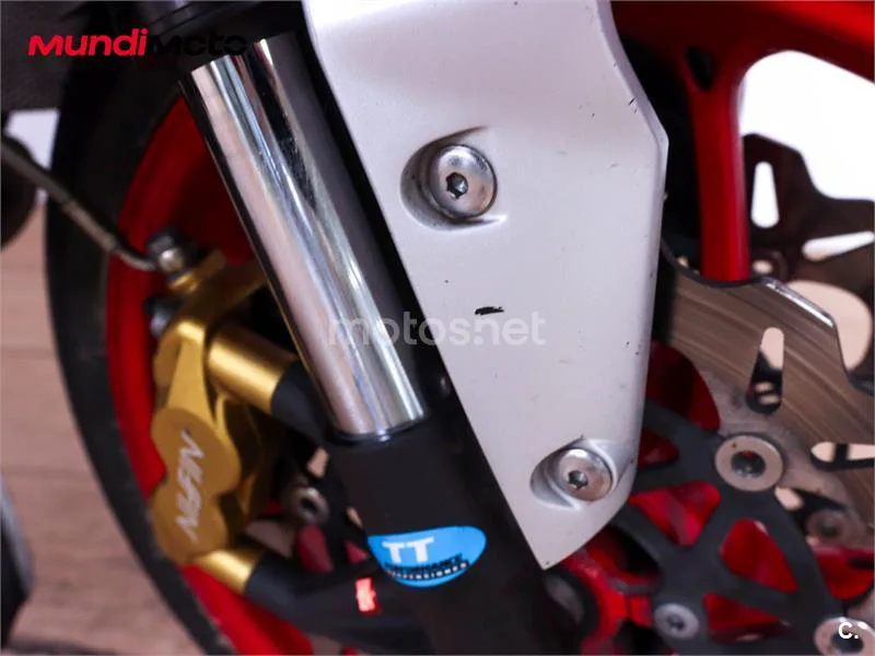 Triumph Street Triple – Vista 19