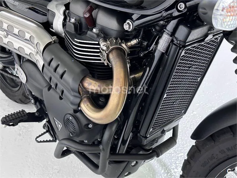 Triumph Scrambler 900 – Vista 16