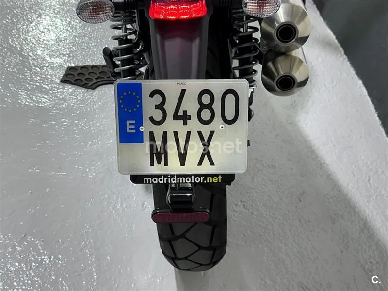 Triumph Scrambler 900 – Vista 19