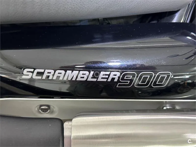Triumph Scrambler 900 – Vista 37