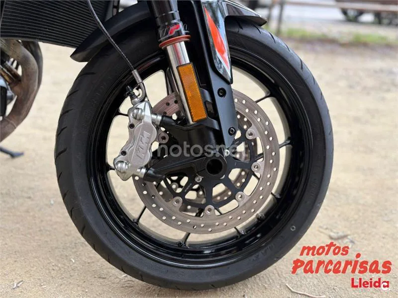 KTM 790 – Vista 17