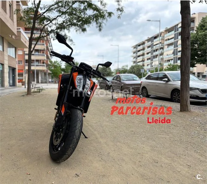 KTM 790 – Vista 19