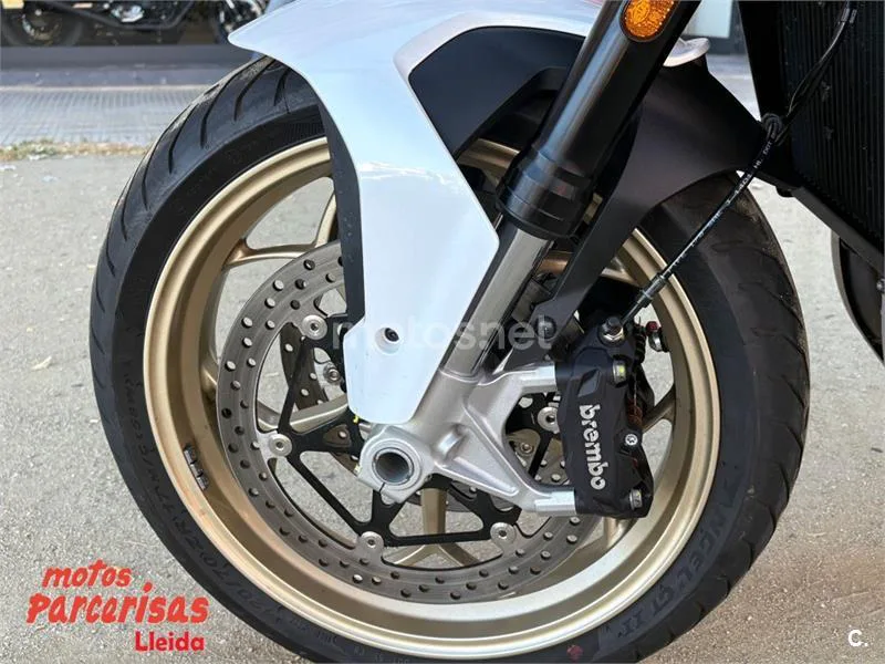 Moto Guzzi V100 Mandello – Vista 4