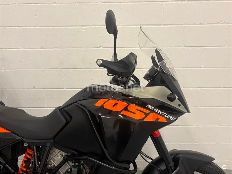 KTM 1050 Adventure – Vista 15