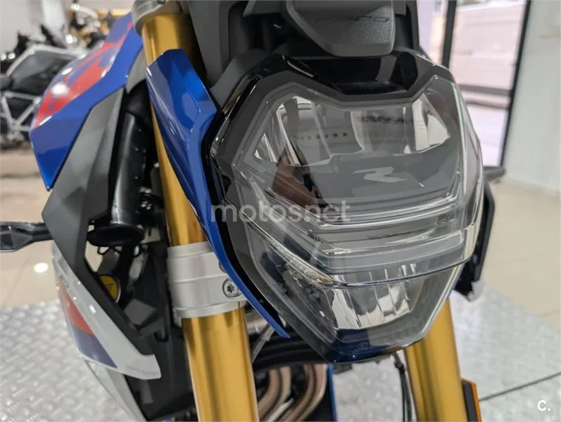 BMW F 900 R – Vista 12