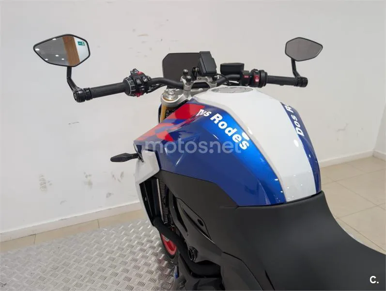 BMW F 900 R – Vista 14