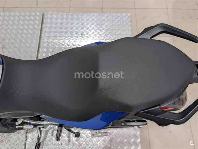 BMW F 900 R – Vista 18