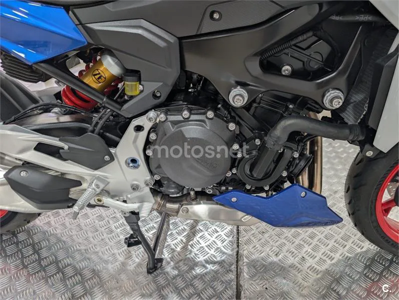BMW F 900 R – Vista 20