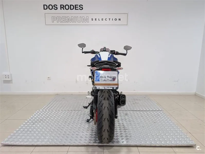 BMW F 900 R – Vista 8