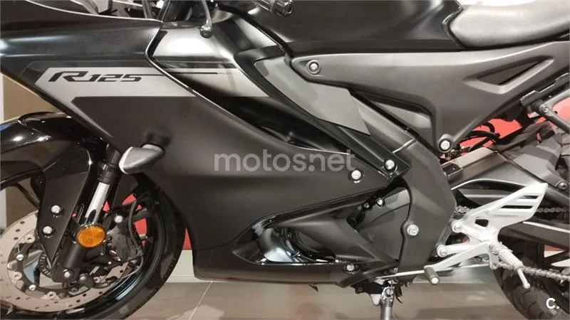 Yamaha R125 – Vista 17