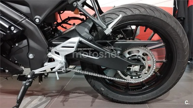 Yamaha R125 – Vista 18