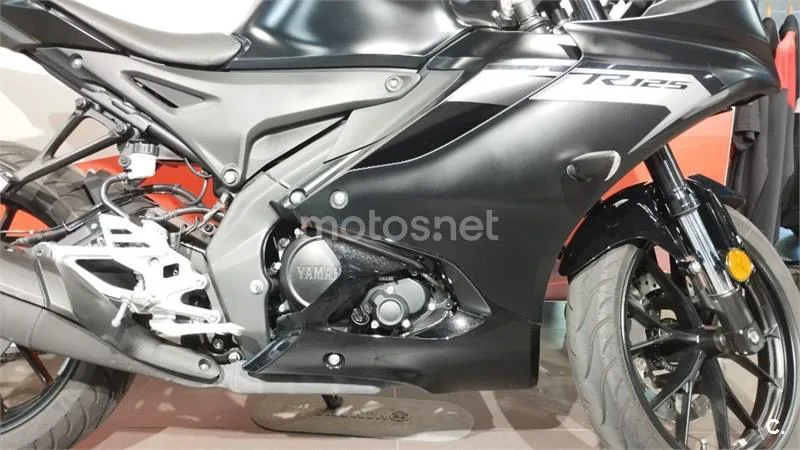 Yamaha R125 – Vista 4