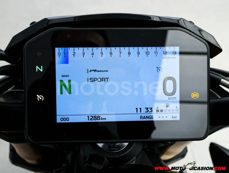 Kawasaki Z1100 – Vista 6