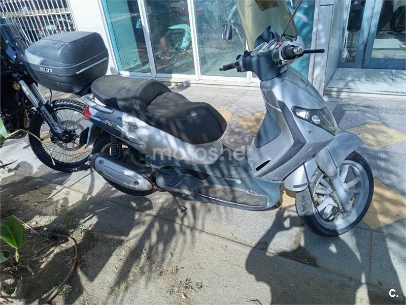 Piaggio Beverly 250 – Vista 4
